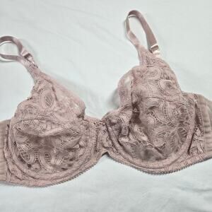 Christian Dior Intimates Bra Vintage Light Pink Lace 38C Underwire Circa 1990s